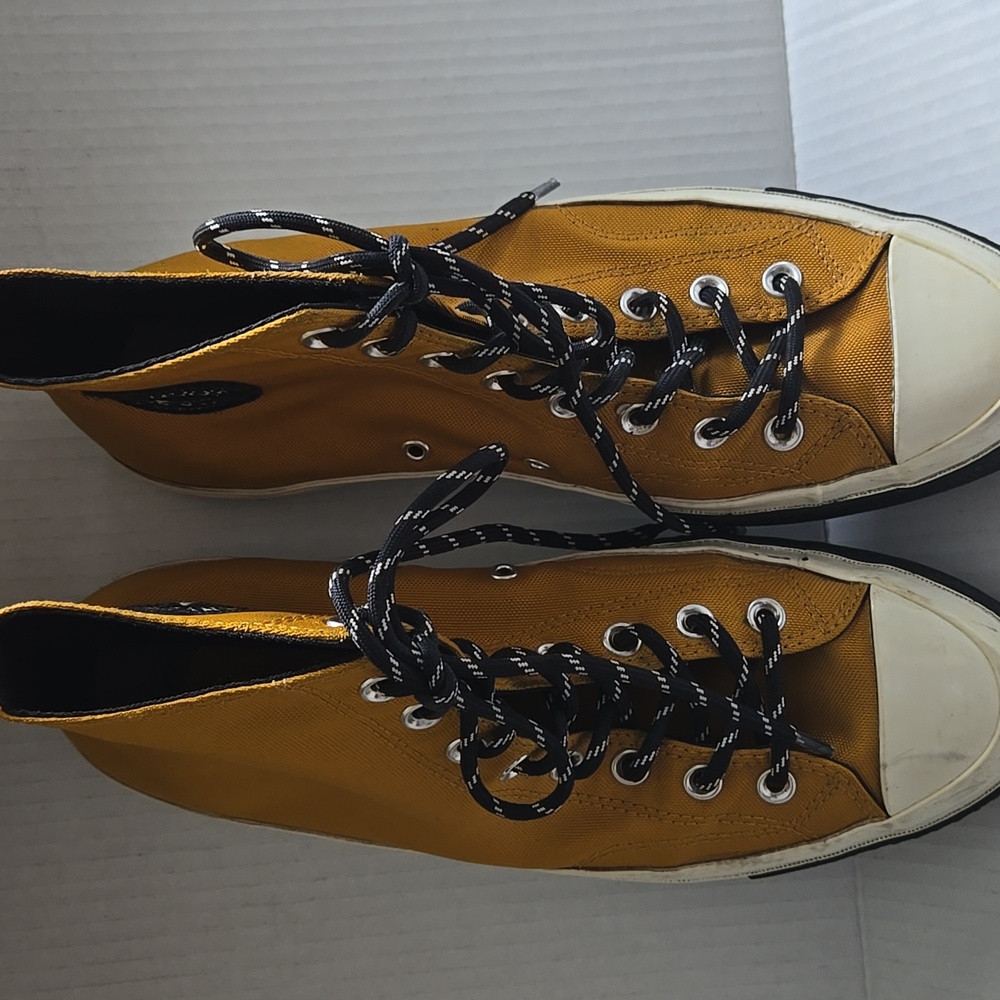 Converse All Star High-Top Sneakers in Tumeric Gold - Picture 3 of 10